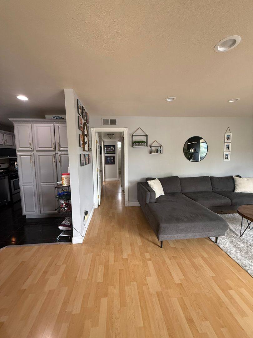 Condo for rent at 25930 Narbonne Ave, Lomita, CA 90717