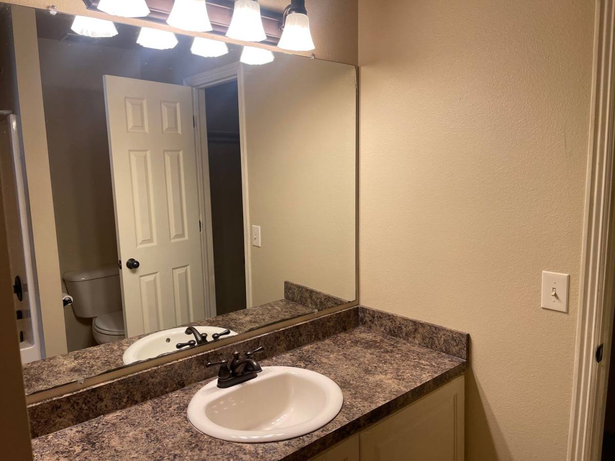 Townhouse for rent at 5500-5515 Summit Court, Fort Smith, AR 72903