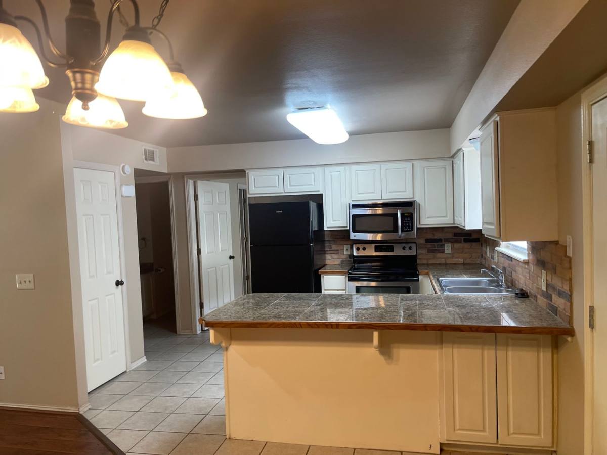 Townhouse for rent at 5500-5515 Summit Court, Fort Smith, AR 72903