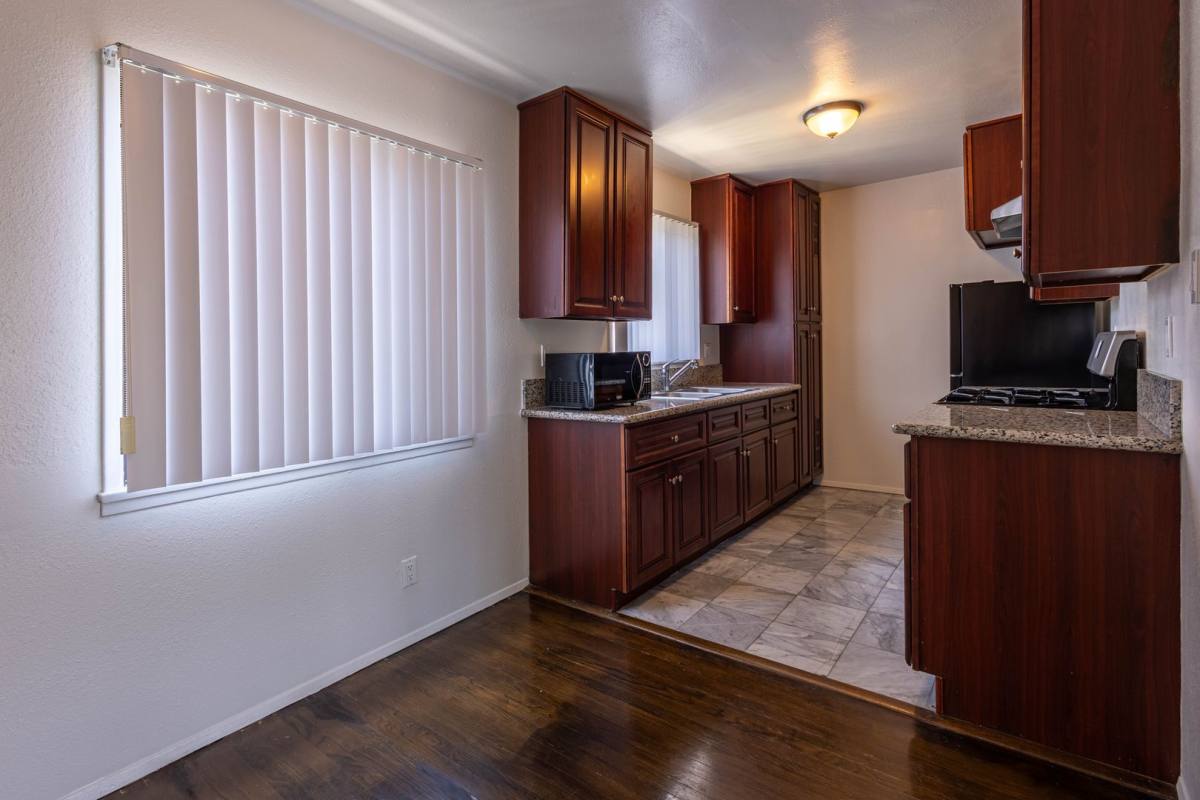 Apartment for rent at 1230 Berkeley St, Santa Monica, CA 90404
