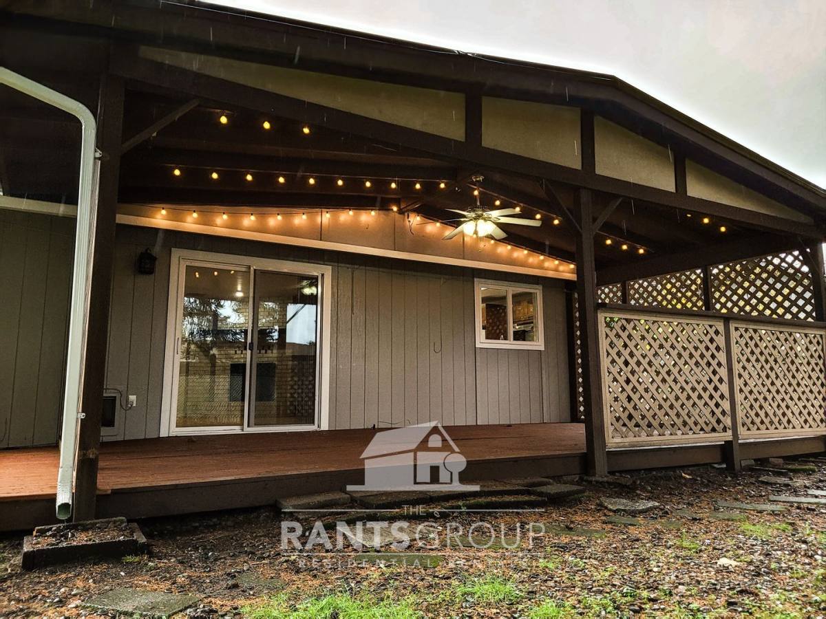 House for rent at 4910 Sheridan Dr SE, Lacey, WA 98503