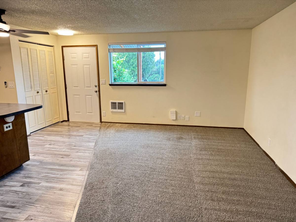 Apartment for rent at 486 W N St, Springfield, OR 97477