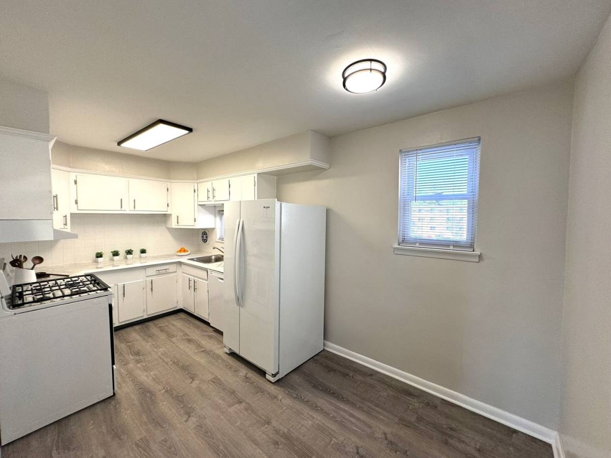 Apartment for rent at 168 Shadeland Ave, Drexel Hill, PA 19026
