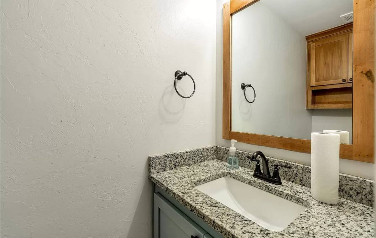 House for rent at 4609 McCann Ave, Mustang, OK 73064
