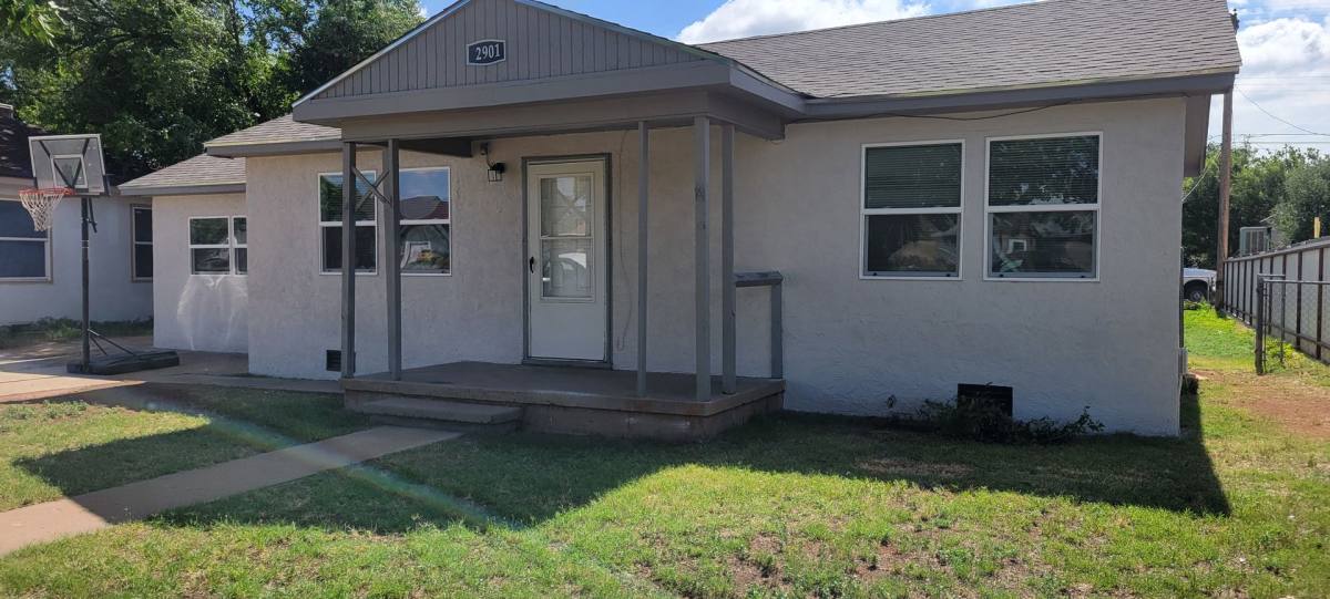 House for rent at 2901 Wallace St, Clovis, NM 88101