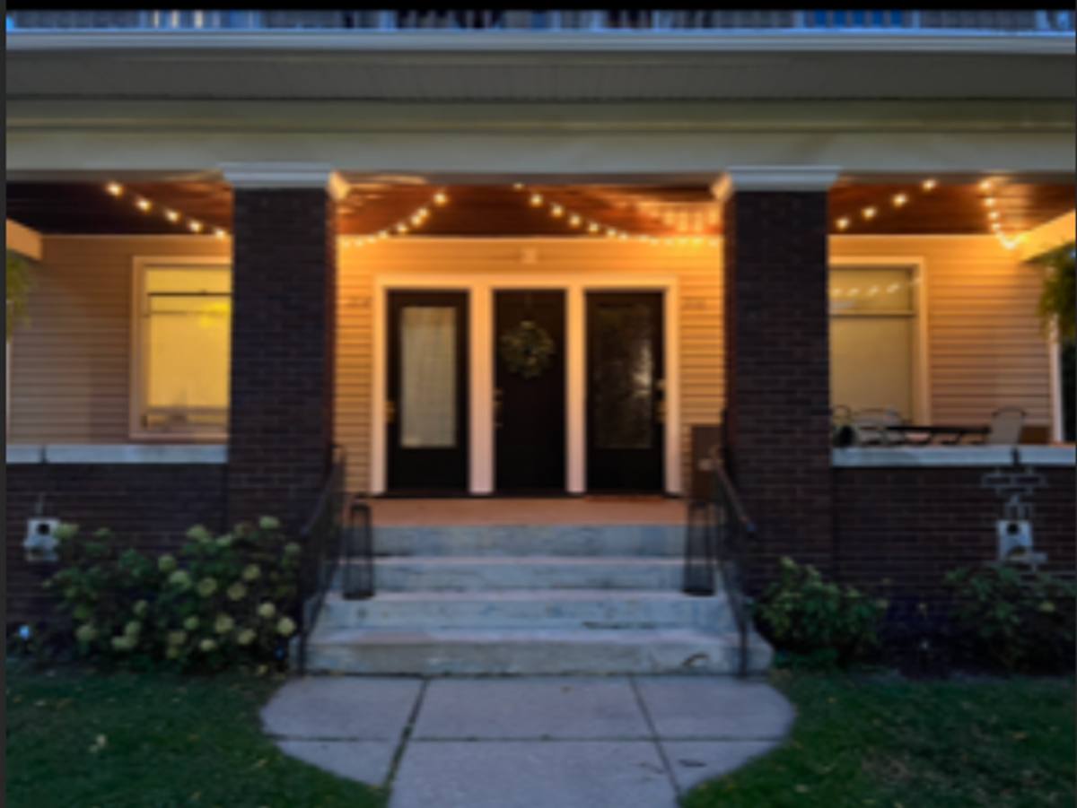 Apartment for rent at 314 N Sycamore, Lansing, MI 48933