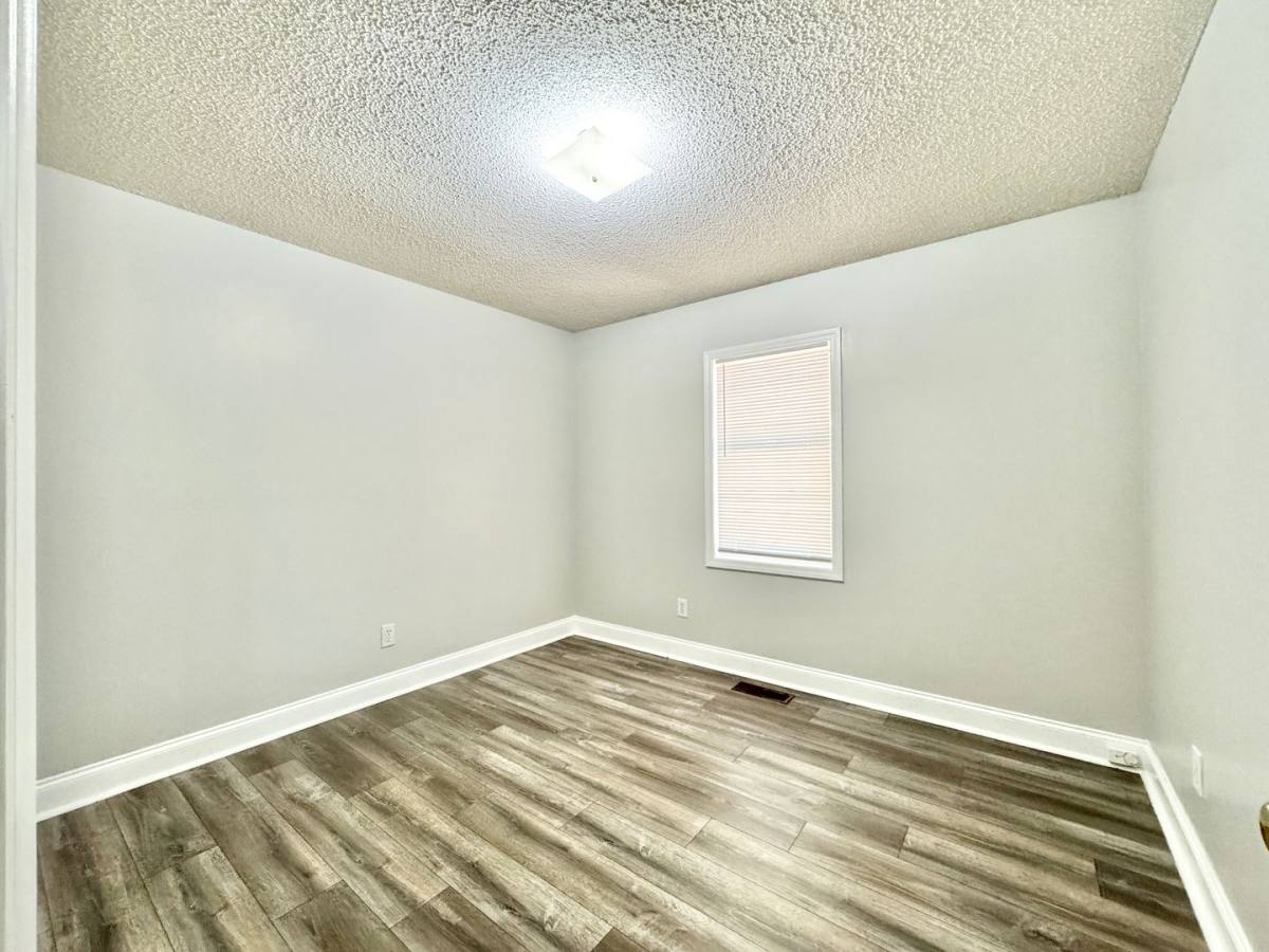 House for rent at 3807-B Baylor St, Greensboro, NC 27405