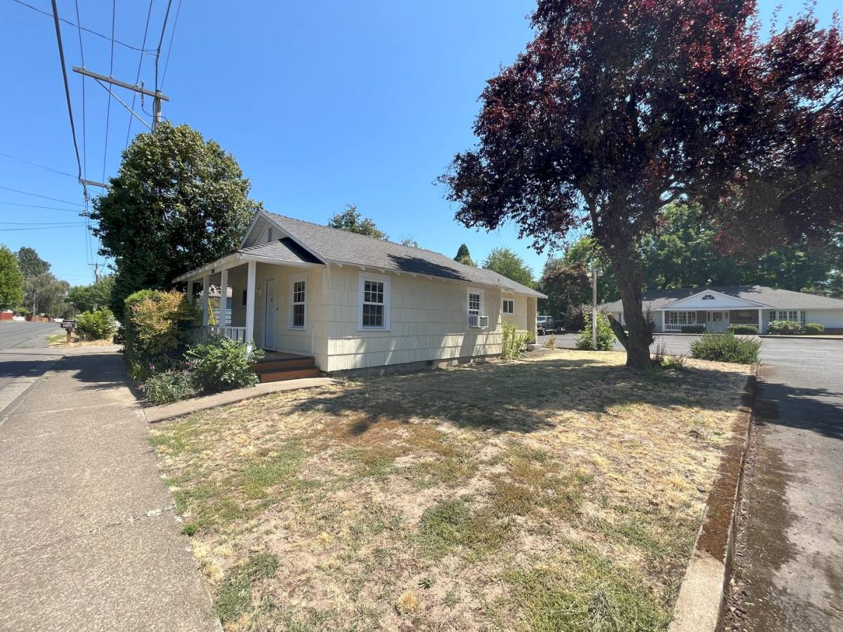 House for rent at 20100 SW Alexander St, Beaverton, OR 97003