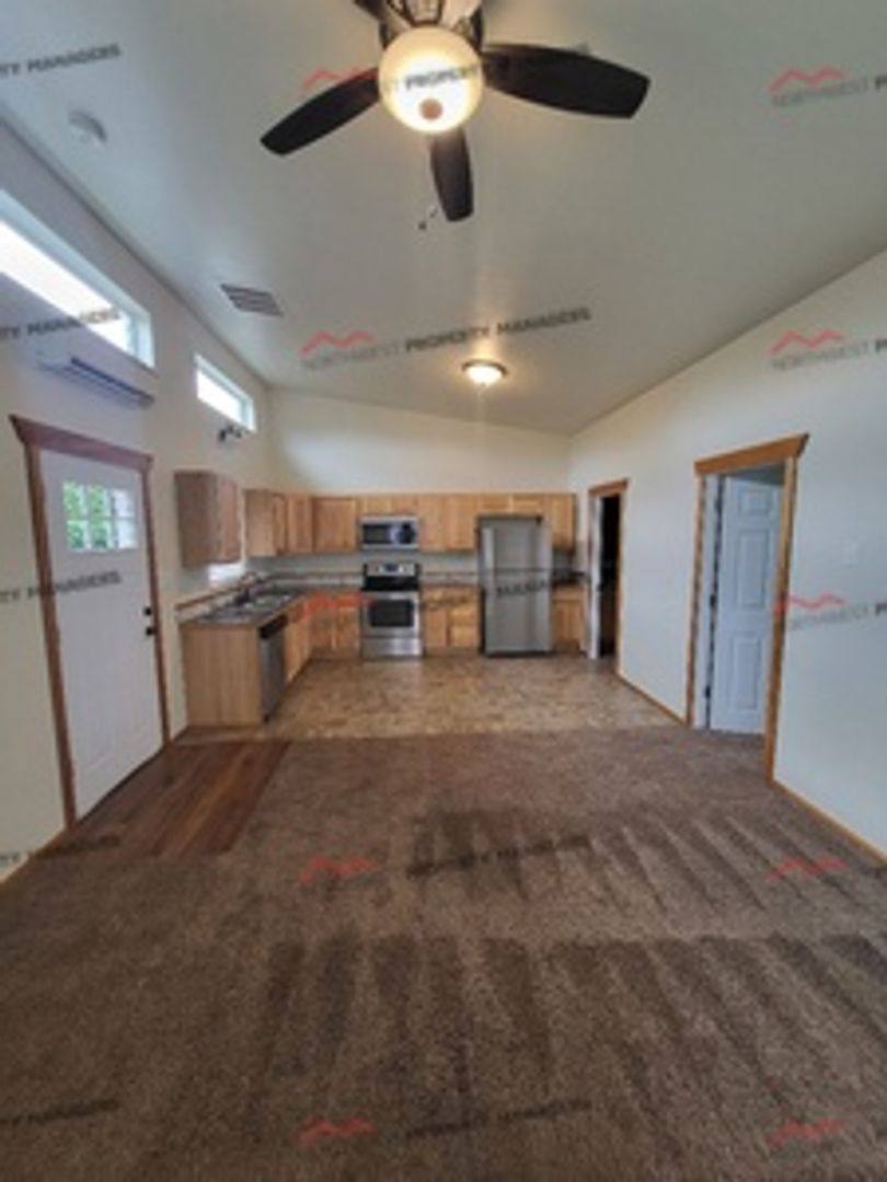 Apartment for rent at 239 W State St, Mossyrock, WA 98564