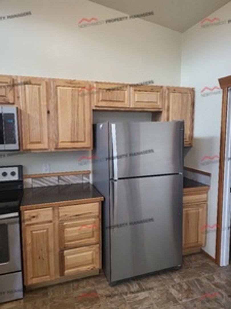 Apartment for rent at 239 W State St, Mossyrock, WA 98564