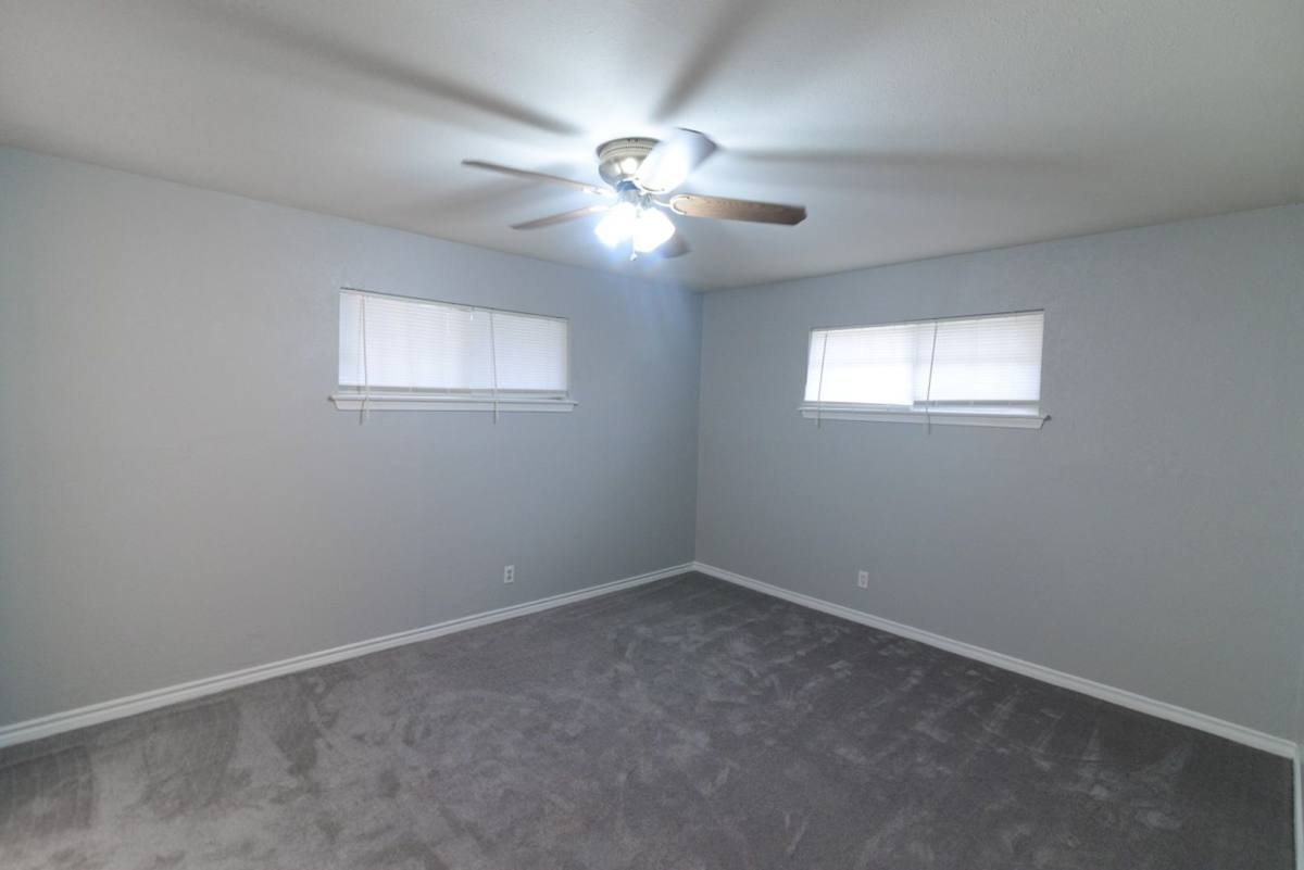 House for rent at 614 N Young Blvd, Desoto, TX 75115
