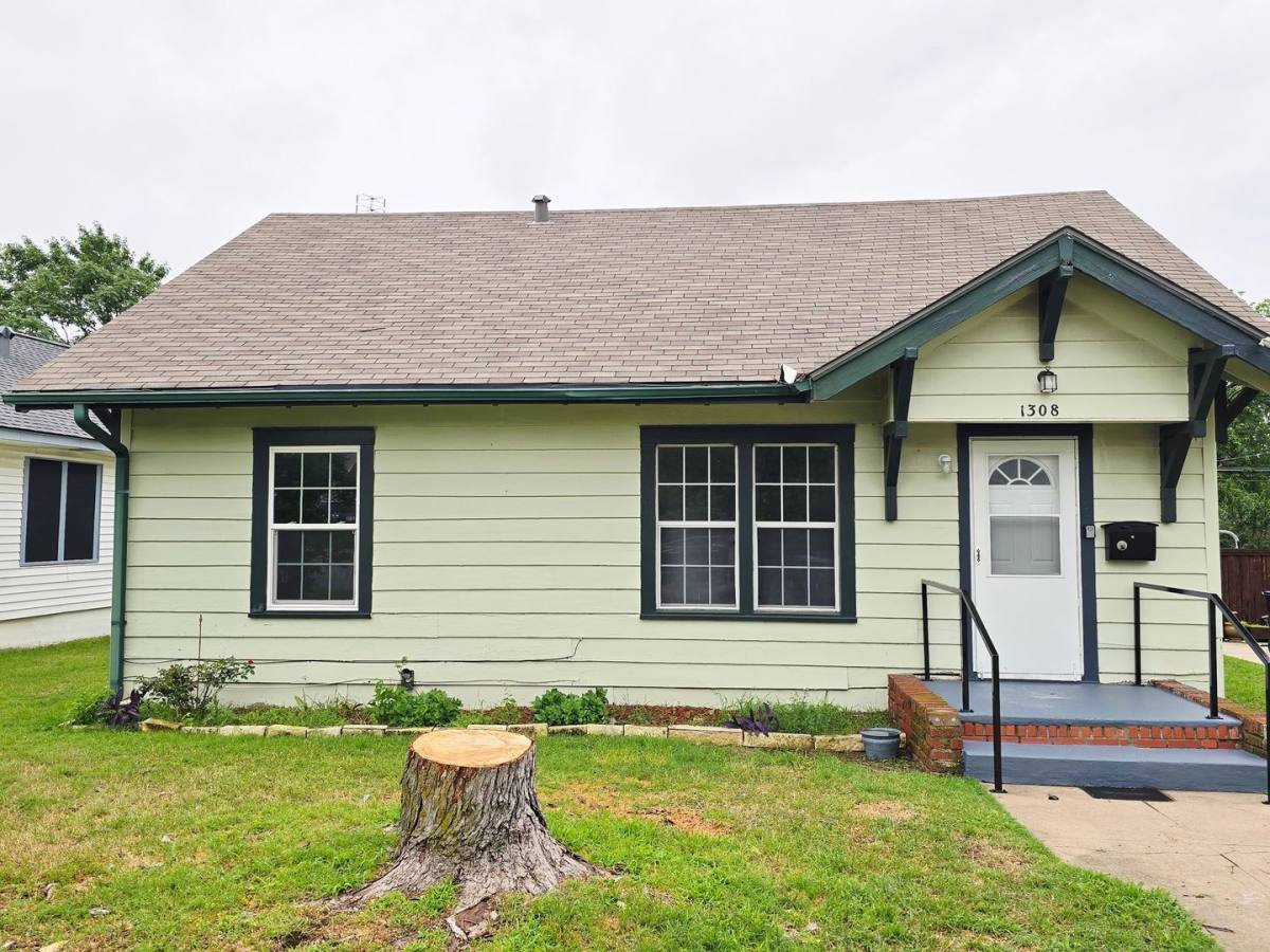 House for rent at 1308 W Walker St, Denison, TX 75020