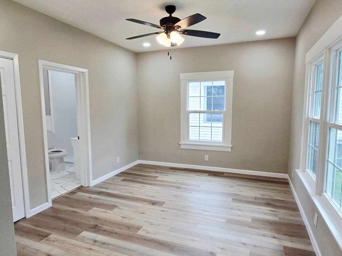 House for rent at 1308 W Walker St, Denison, TX 75020