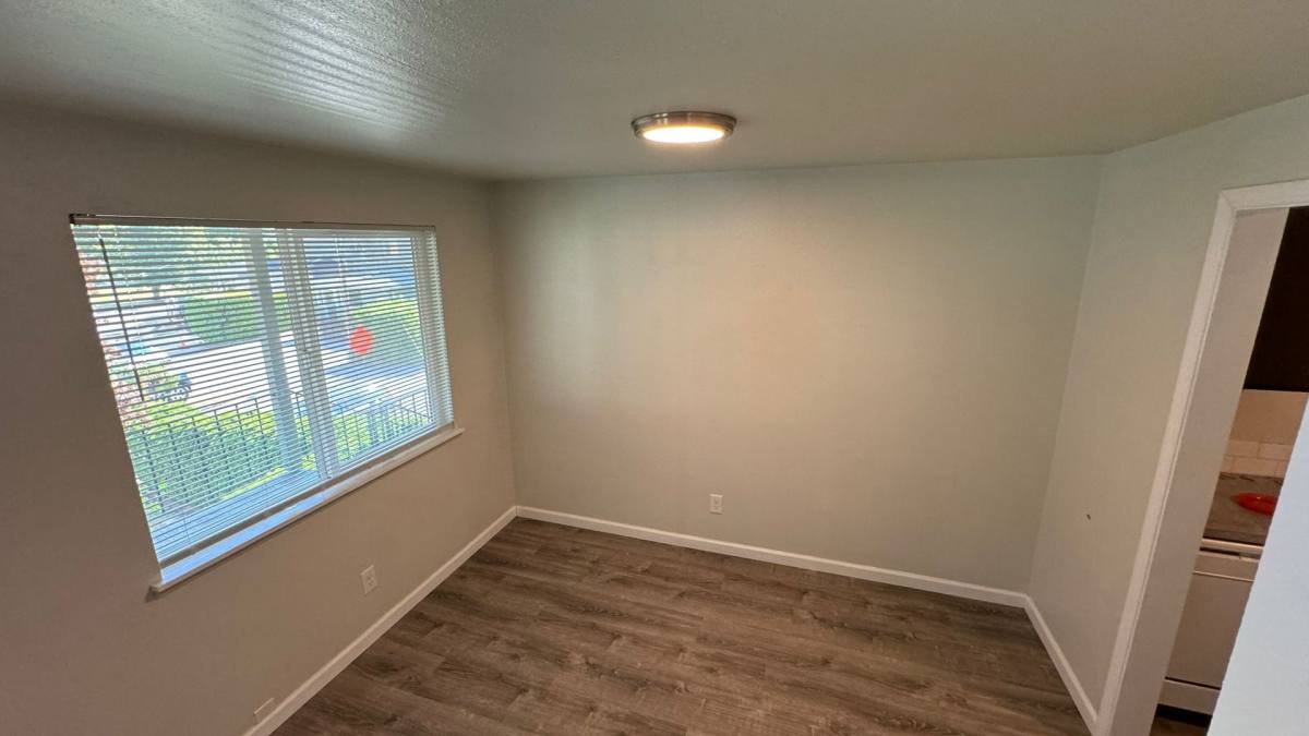 Apartment for rent at 329 SW 10th St, Corvallis, OR 97333