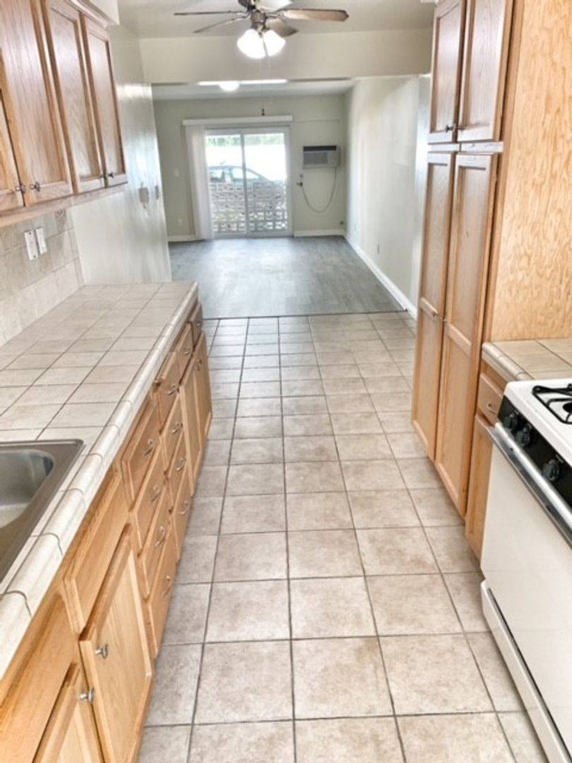 Apartment for rent at 5826 Tujunga Ave, North Hollywood, CA 91601