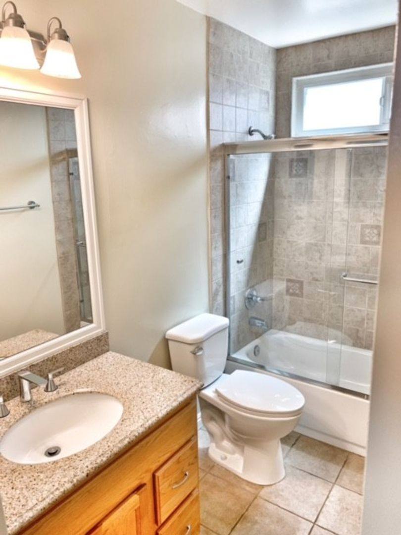 Apartment for rent at 5826 Tujunga Ave, North Hollywood, CA 91601