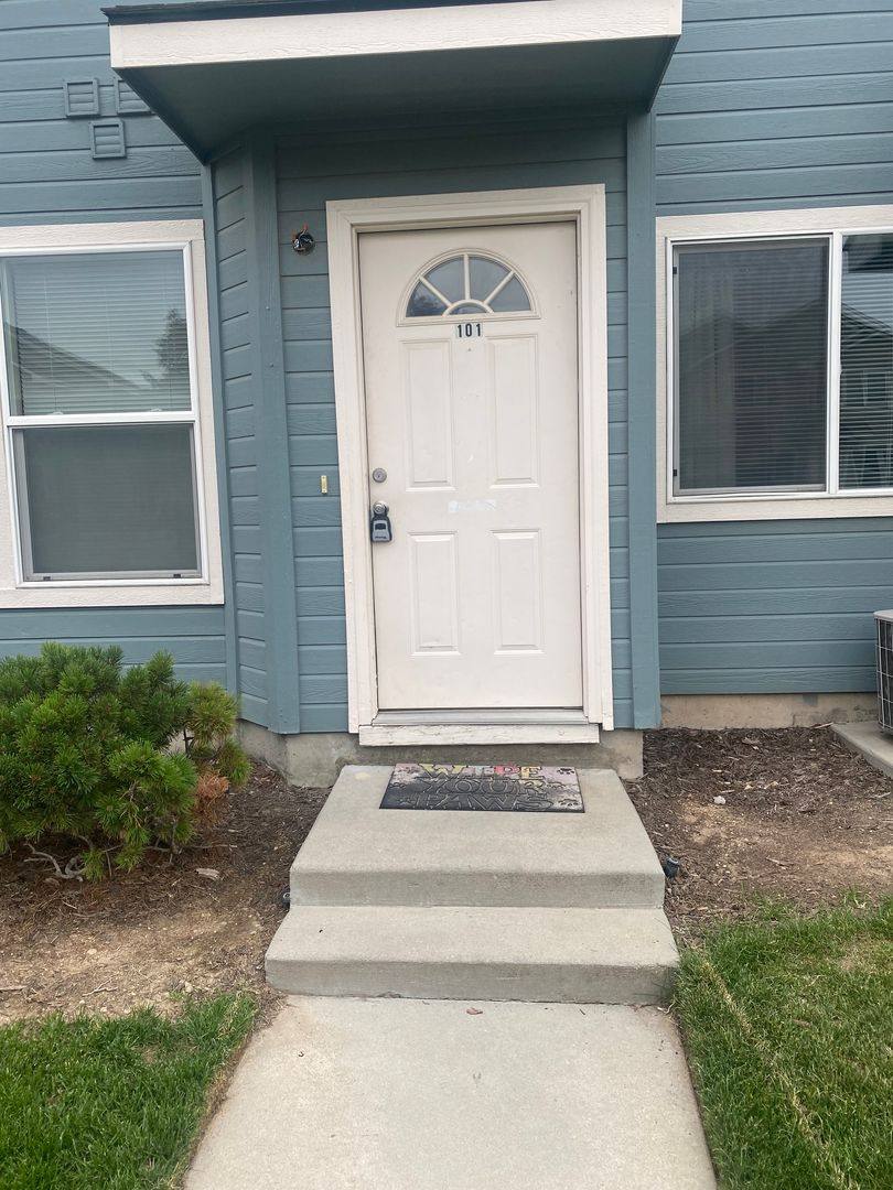 Apartment for rent at 2273 Lexis Lane, Letha, ID 83636
