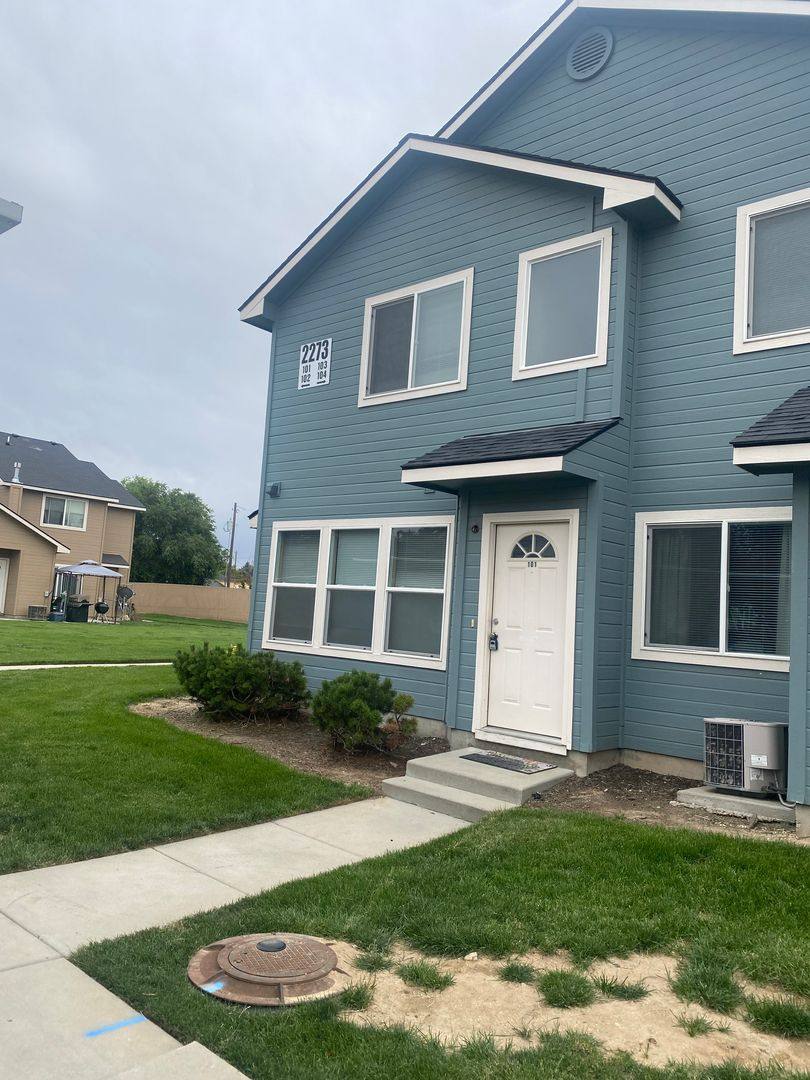 Apartment for rent at 2273 Lexis Lane, Letha, ID 83636