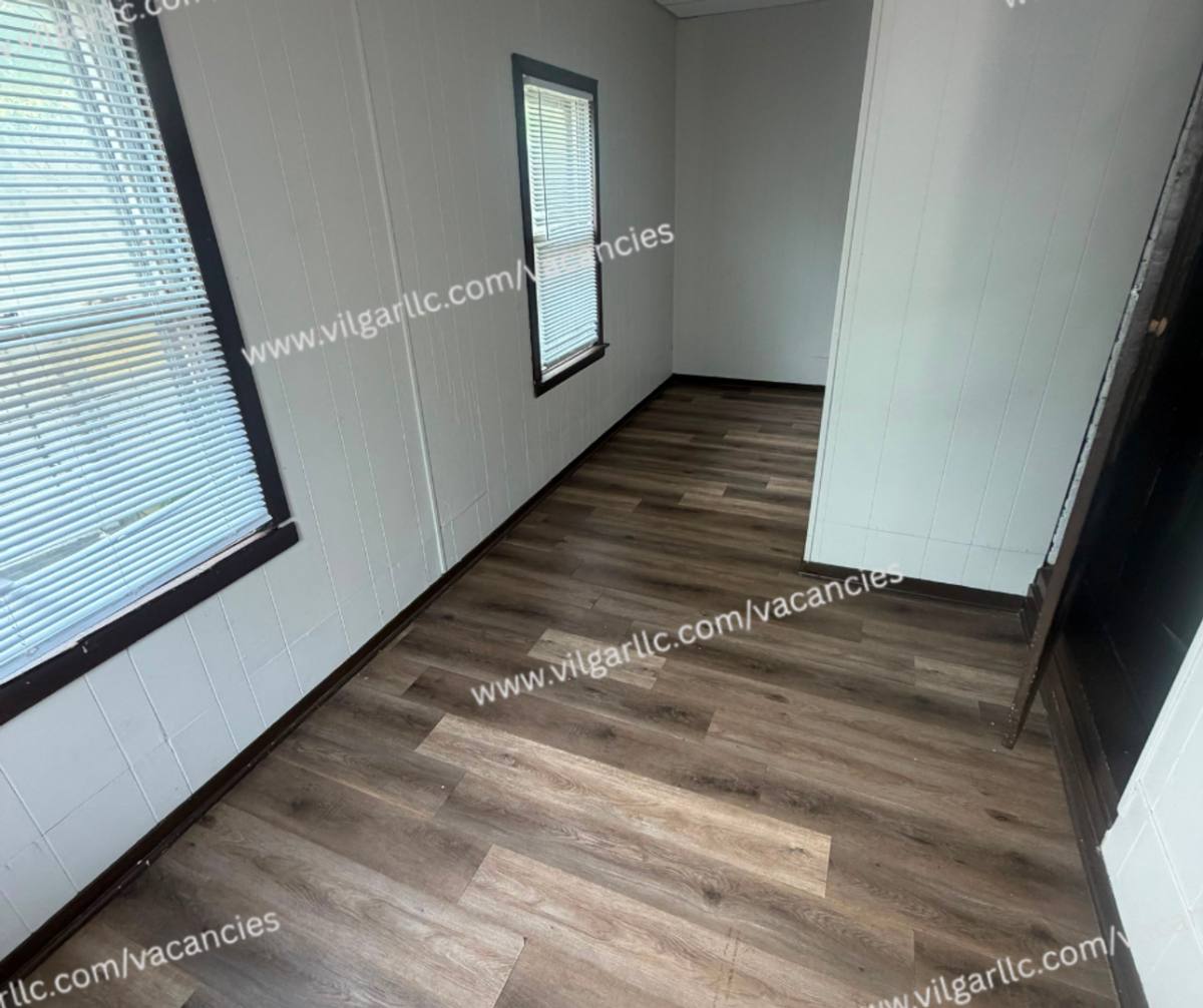 Apartment for rent at 4821 Homerlee, East Chicago, IN 46312