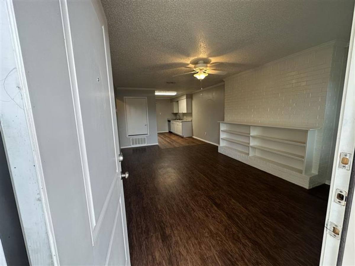 Townhouse for rent at 8320 Cambridge Rd, Tyler, TX 75703