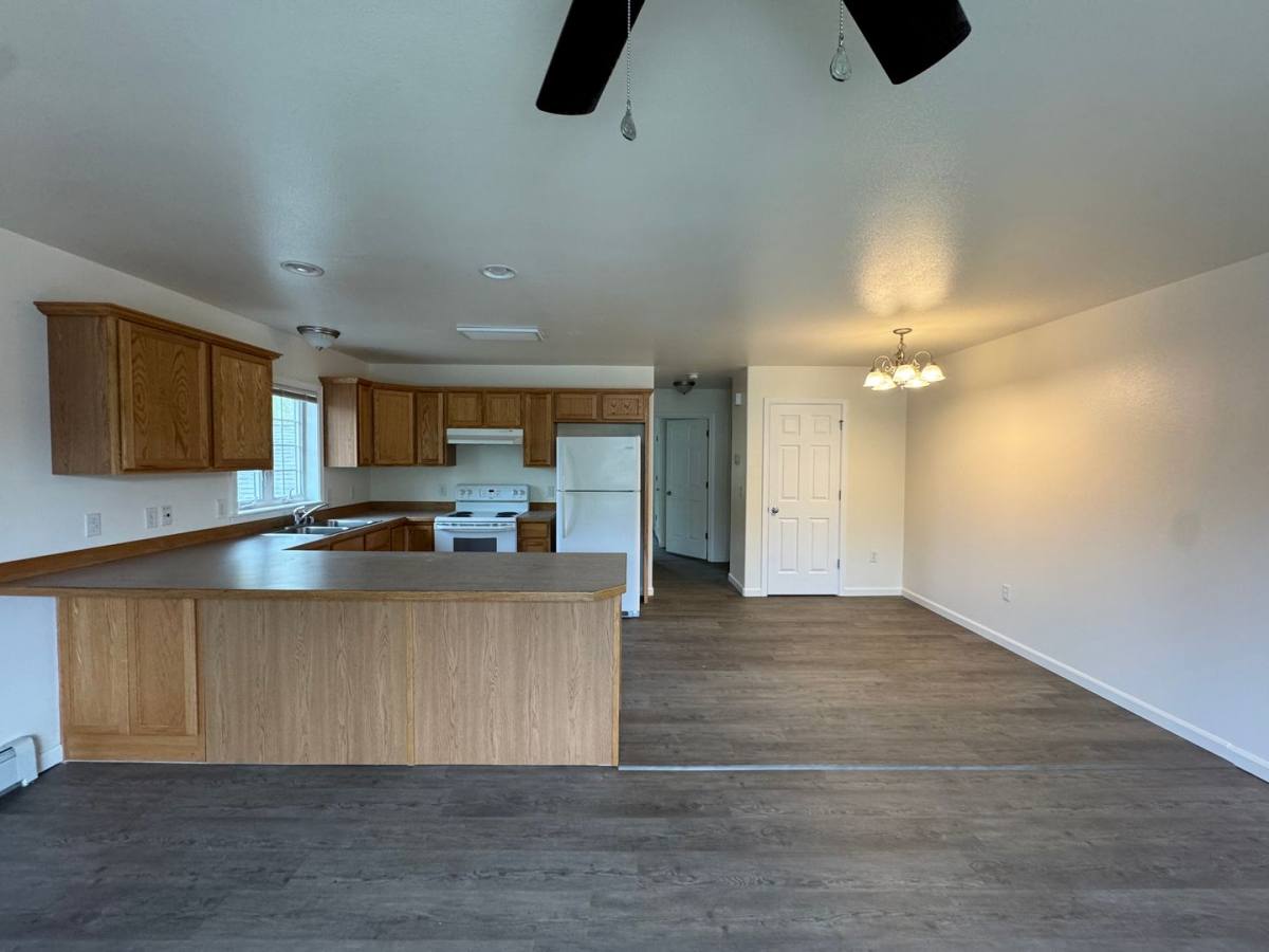 Apartment for rent at 491 W Roy Rd, Wasilla, AK 99654