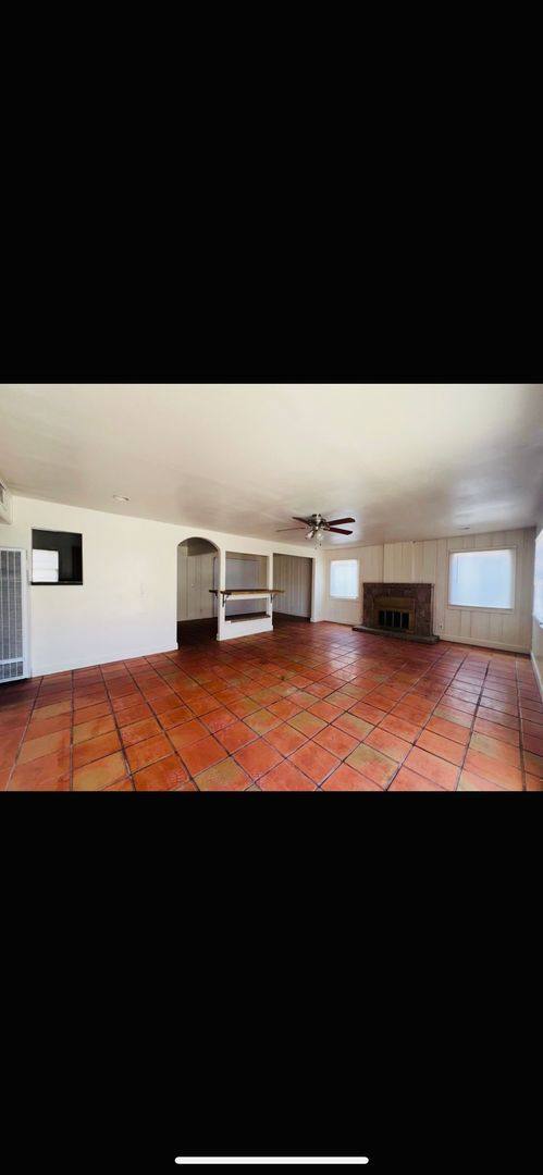 Apartment for rent at 25567 W Main St, Barstow, CA 92311