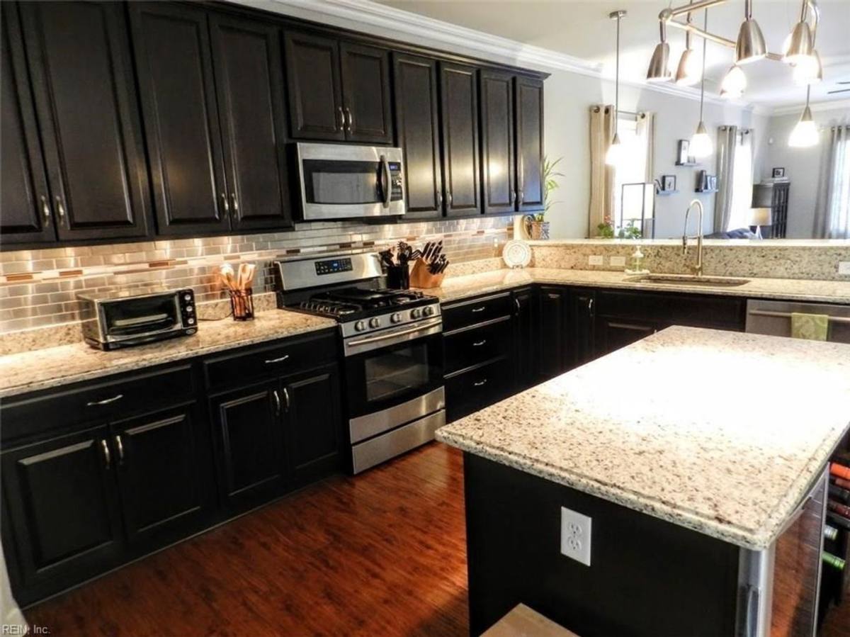 House for rent at 3209 Pleasant Ave, Norfolk, VA 23518