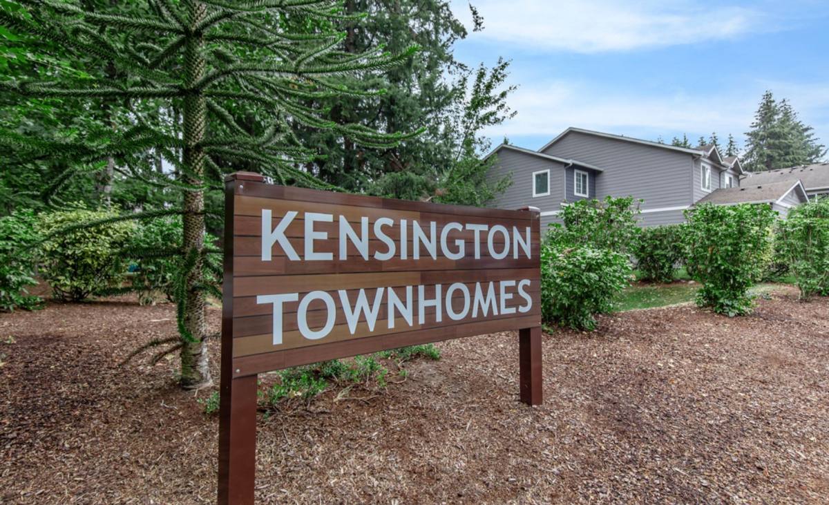 Townhouse for rent at 1619 Trosper Rd SW, Olympia, WA 98512
