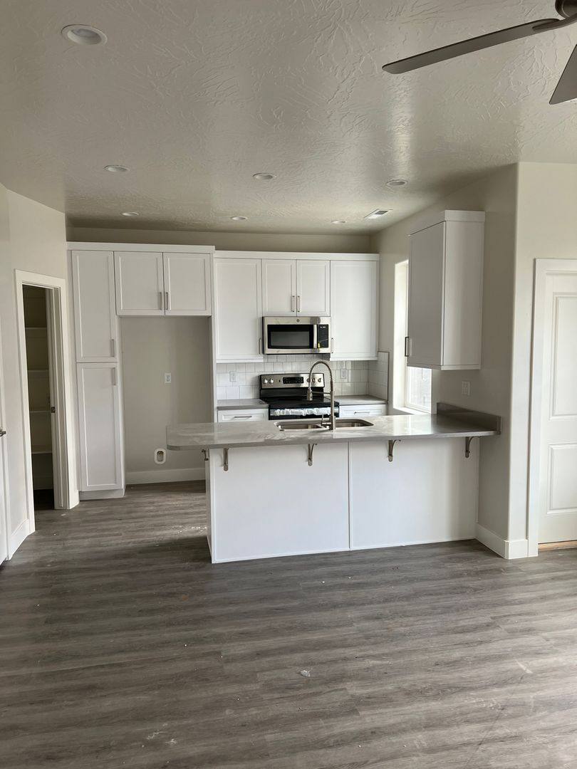 Townhouse for rent at 569 E Steeplechase Rd, Washington, UT 84780