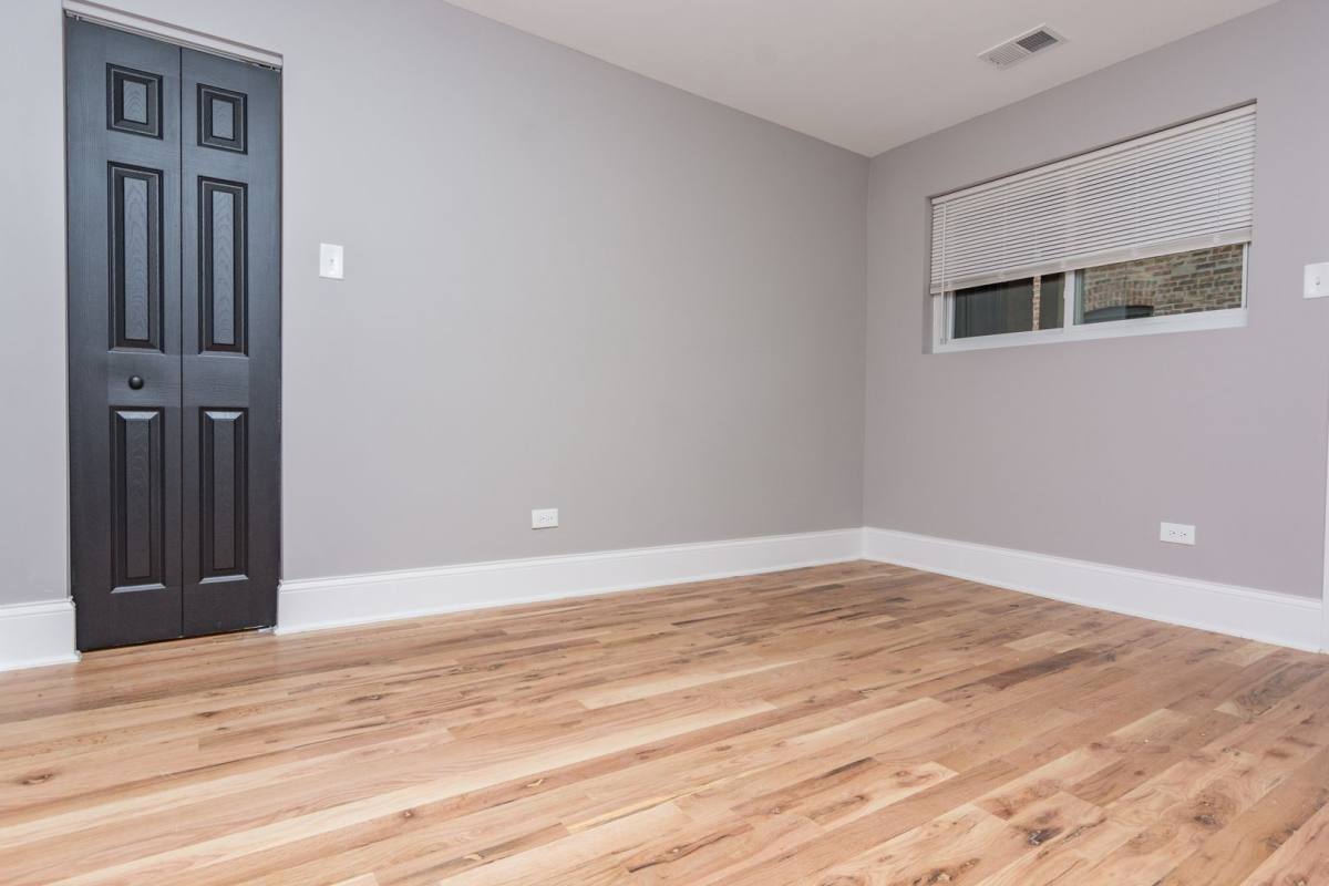 Apartment for rent at 8215 S Ellis Ave, Chicago, IL 60619