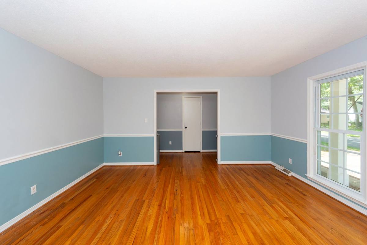 House for rent at 109 Runnymede Lane, Summerville, SC 29485