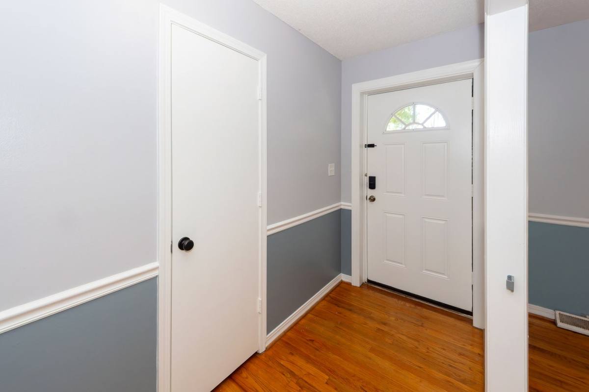 House for rent at 109 Runnymede Lane, Summerville, SC 29485