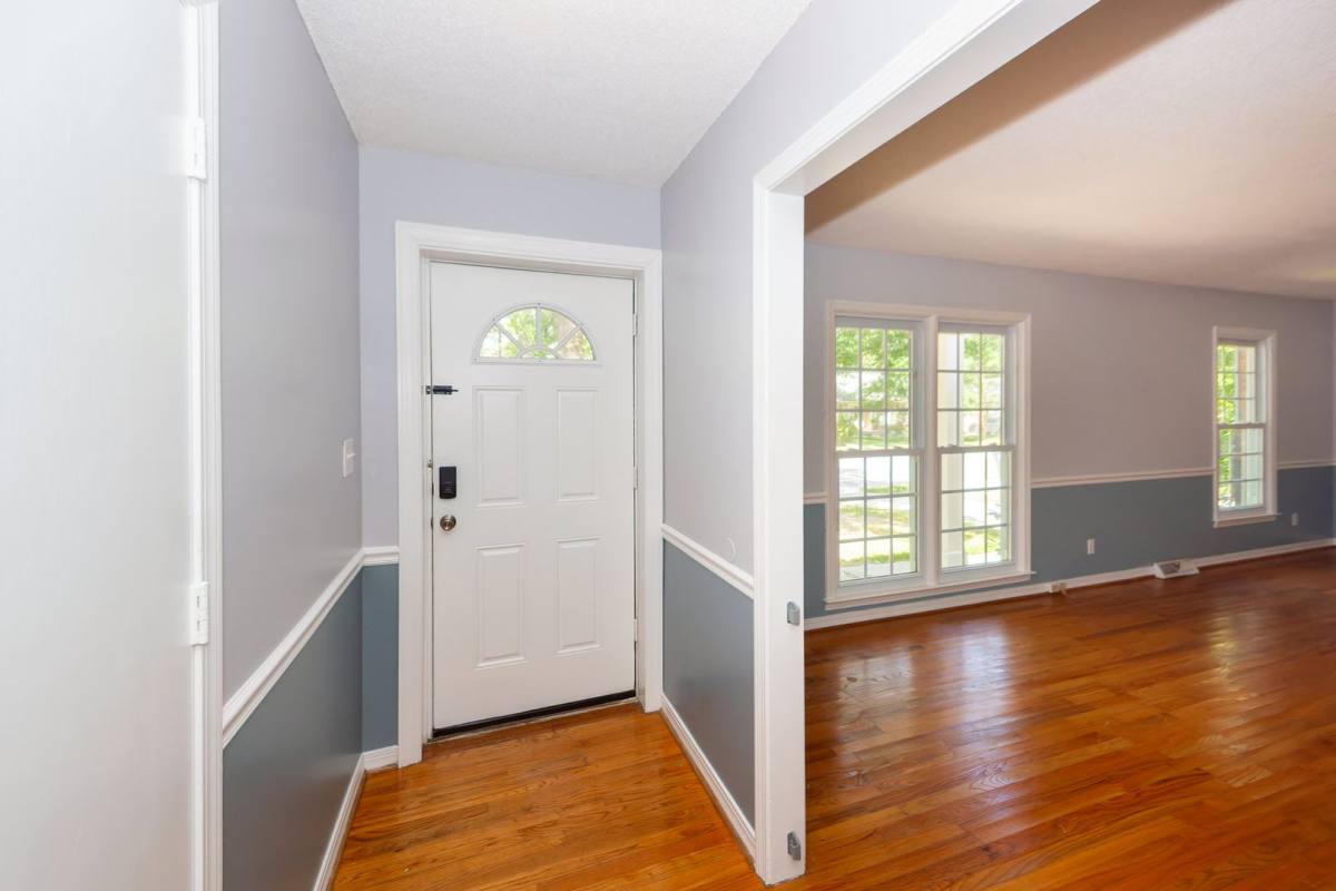 House for rent at 109 Runnymede Lane, Summerville, SC 29485
