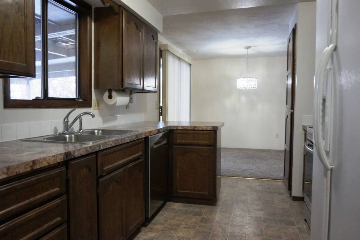 Apartment for rent at 9615 & 9617 N Indian Trail Rd, Spokane, WA 99208