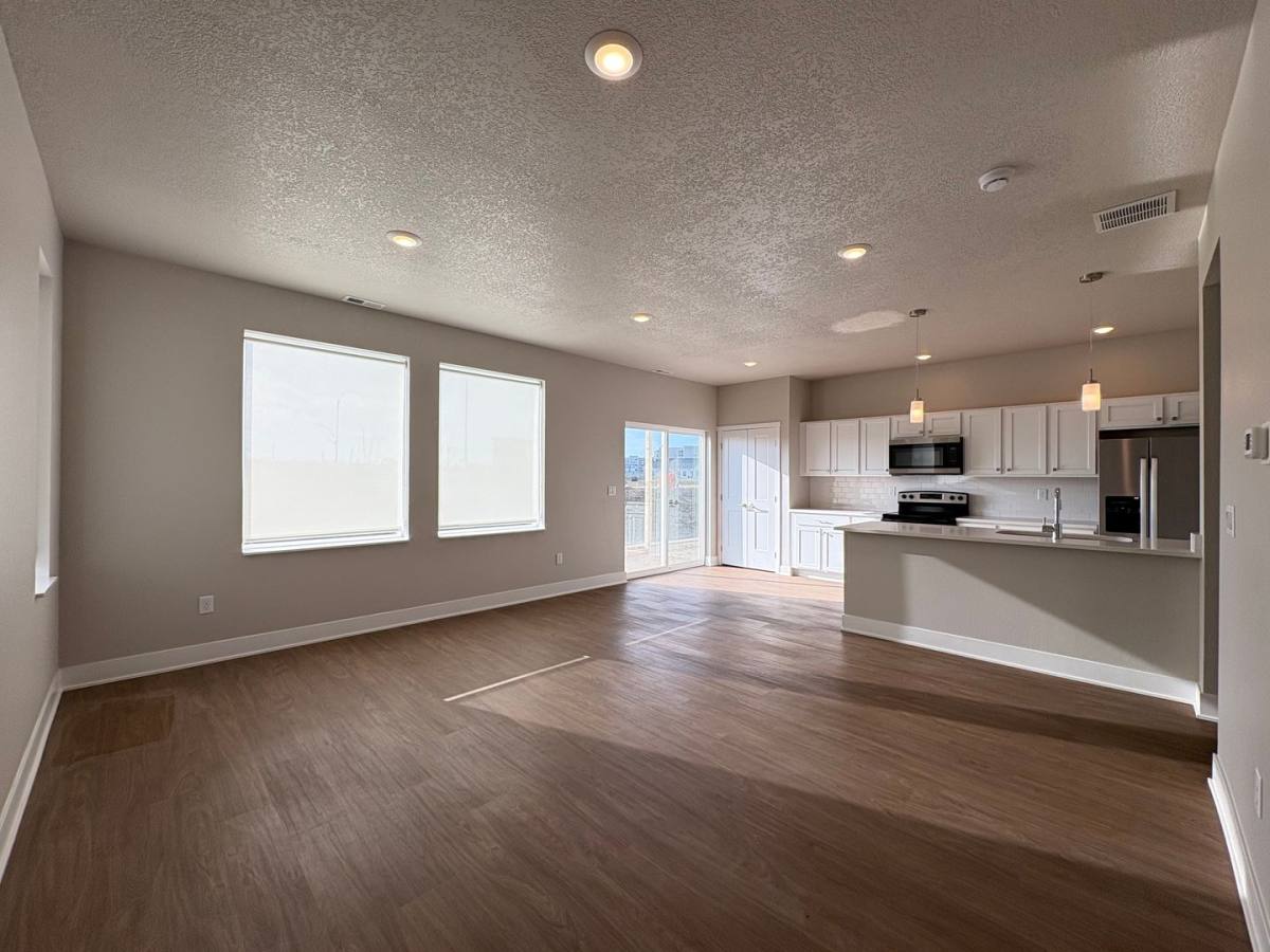 Townhouse for rent at 284 NW Caspian Court, Waukee, IA 50263