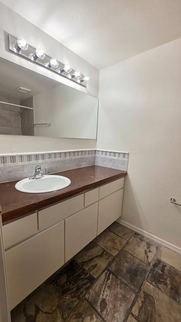 Apartment for rent at 1205 E Greenlee Rd, Tucson, AZ 85719