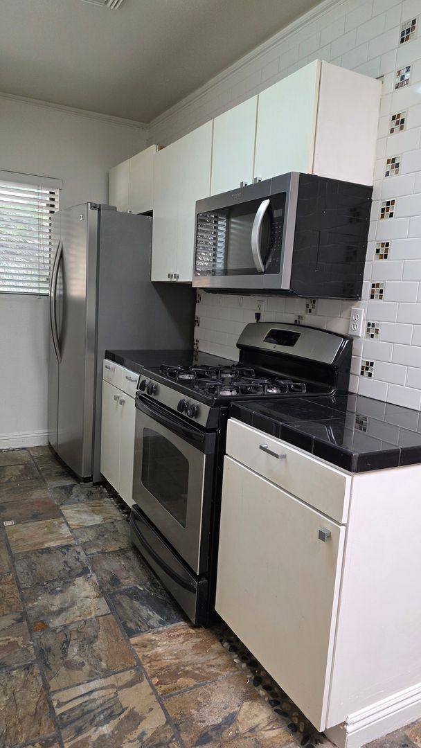Apartment for rent at 1205 E Greenlee Rd, Tucson, AZ 85719