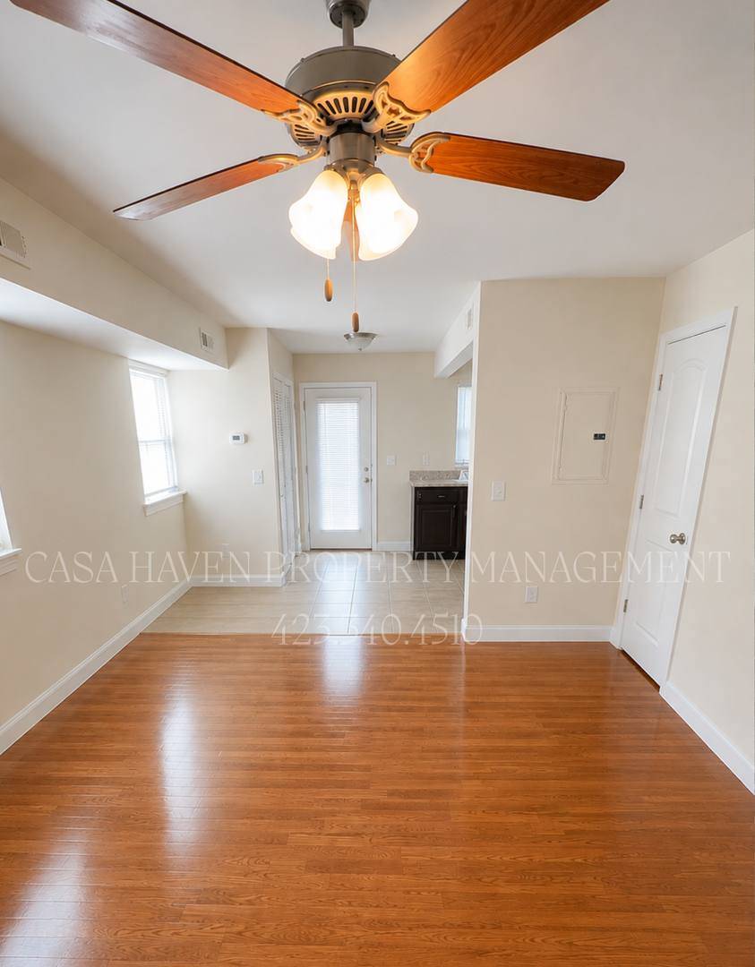Apartment for rent at 122 Leach Dr, Jonesborough, TN 37659