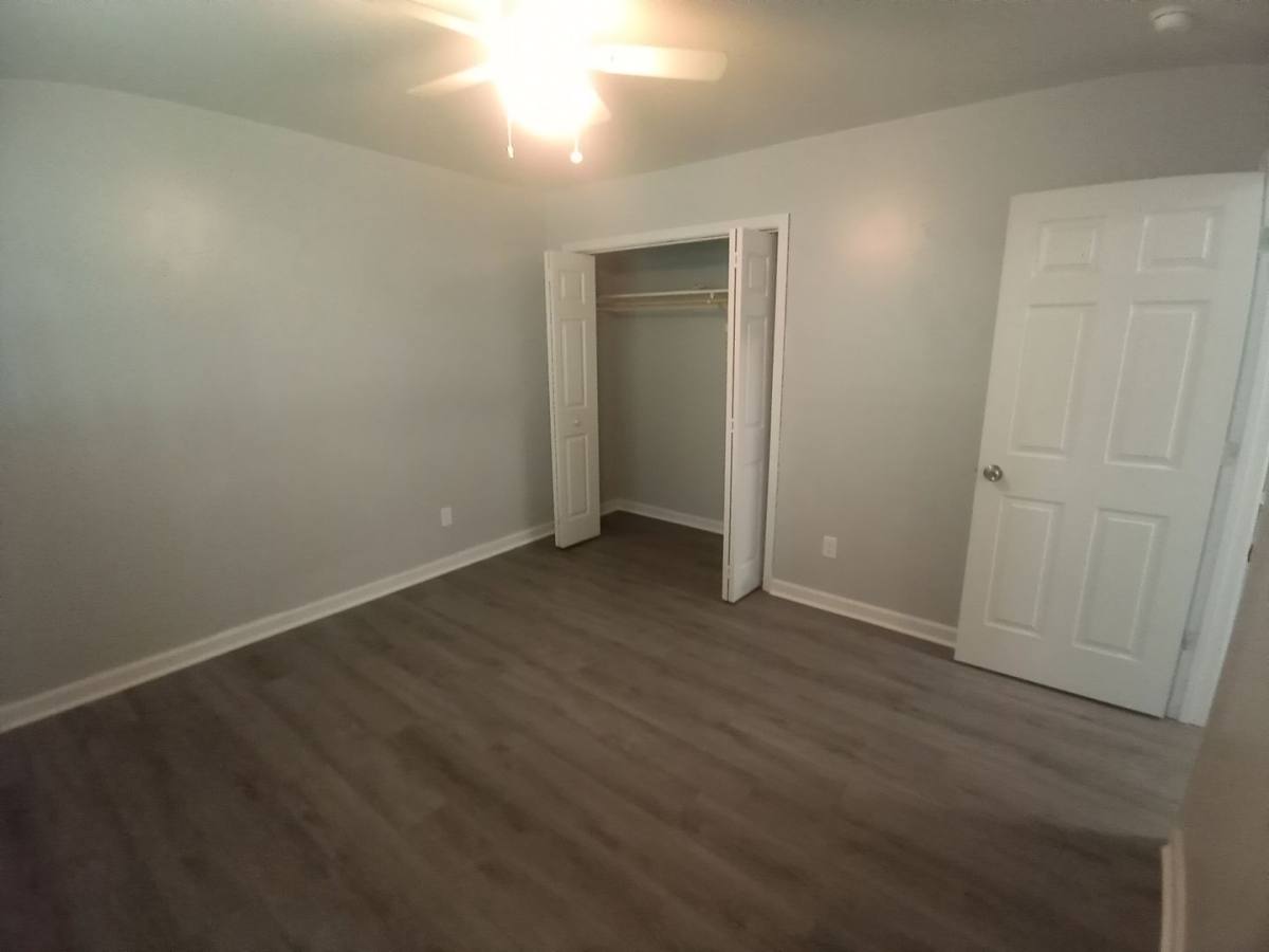 Apartment for rent at 223 Woodview Ave, Norfolk, VA 23505