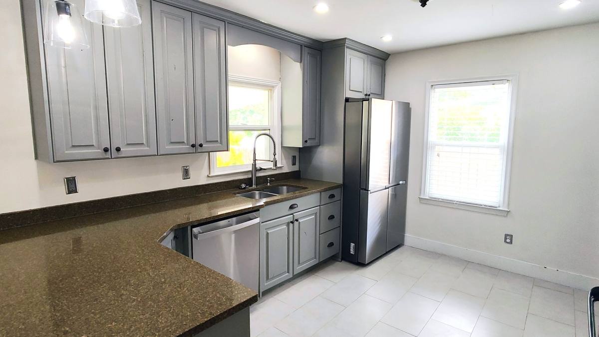 House for rent at 3096 S 1810 E, Salt Lake City, UT 84106