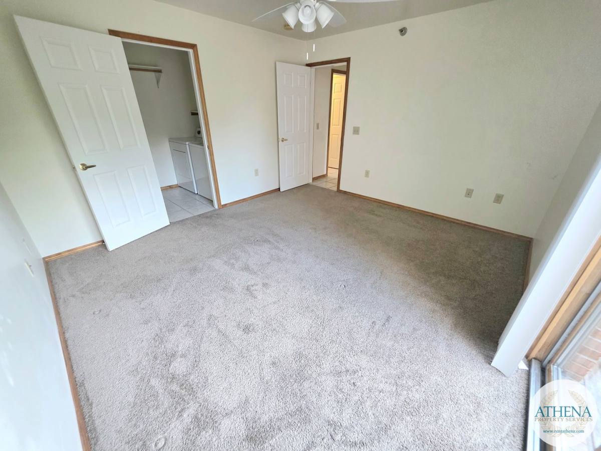 Apartment for rent at 1812 Lexington Ave, Cape Girardeau, MO 63701