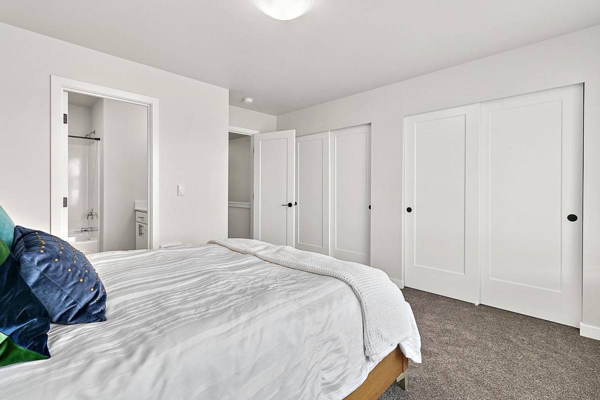 Townhouse for rent at 3708 Wardell Lane SE #C, Lacey, WA 98503