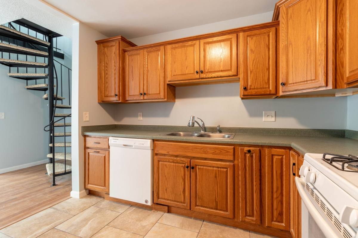 Townhouse for rent at 7336 72nd Lane N, Minneapolis, MN 55428