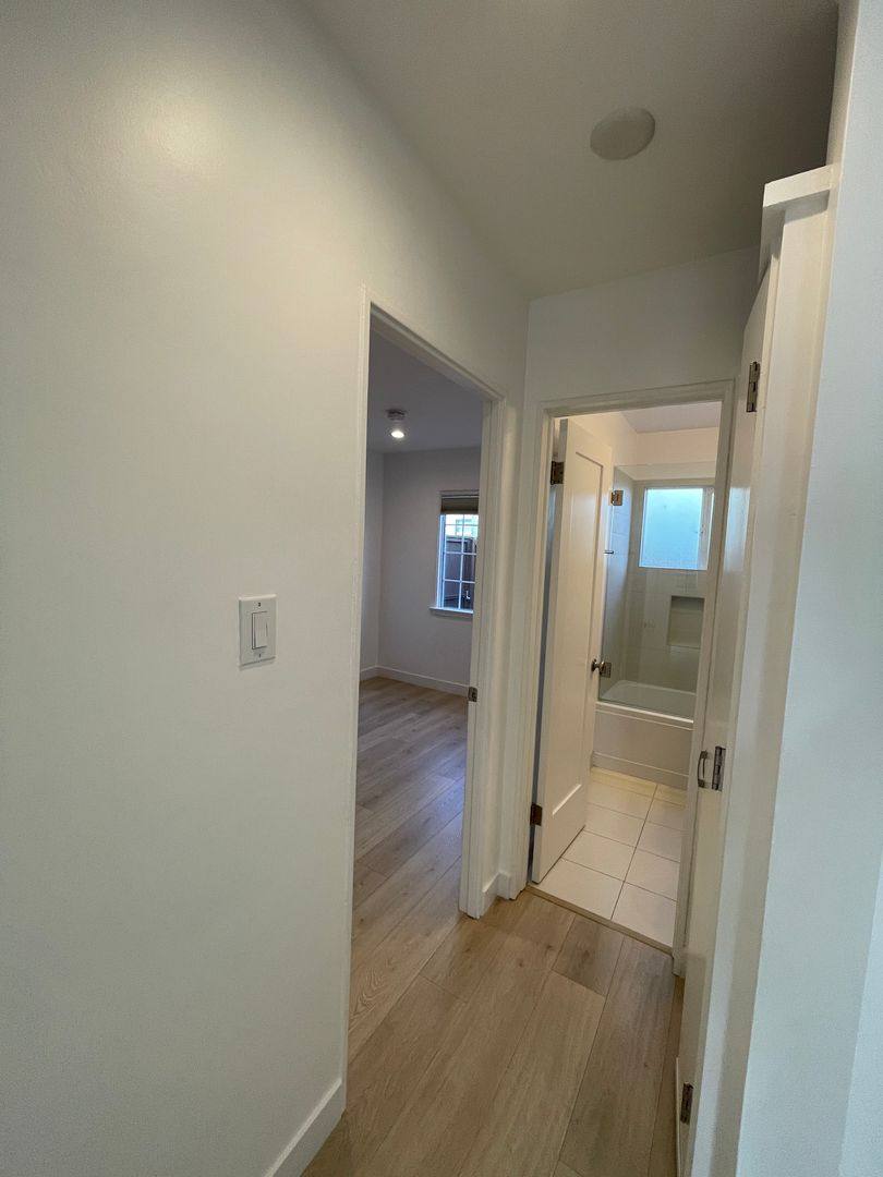 Apartment for rent at 2032 Ocean Park Blvd, Santa Monica, CA 90405