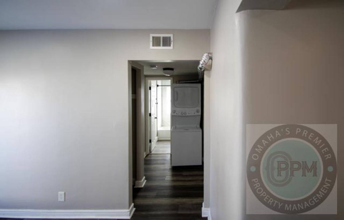 Apartment for rent at 3311 S 32nd Ave, Omaha, NE 68105