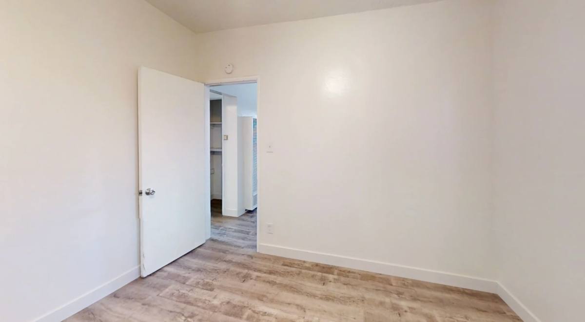 Apartment for rent at 3348 Santa Fe Ave, Long Beach, CA 90810