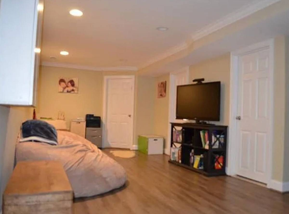 House for rent at 1613 Noyes Dr, Silver Spring, MD 20910