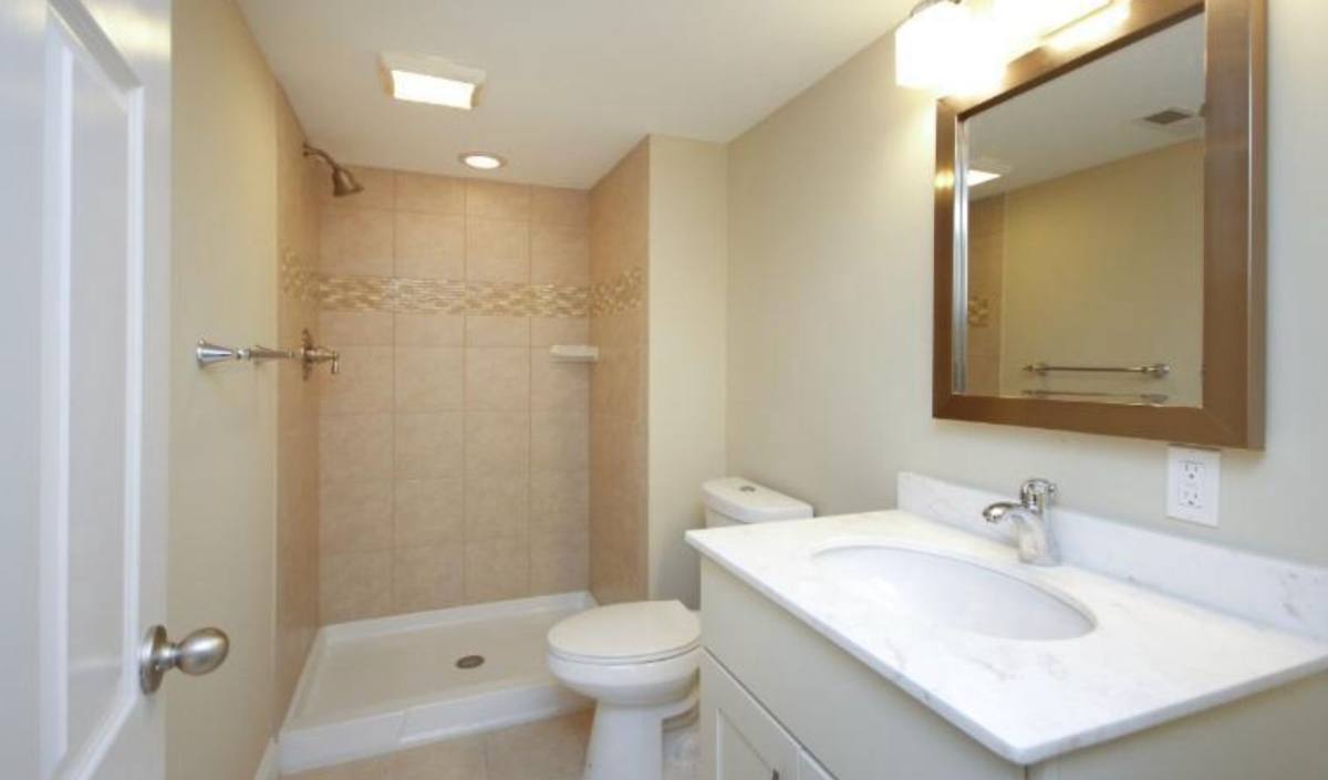 House for rent at 1613 Noyes Dr, Silver Spring, MD 20910