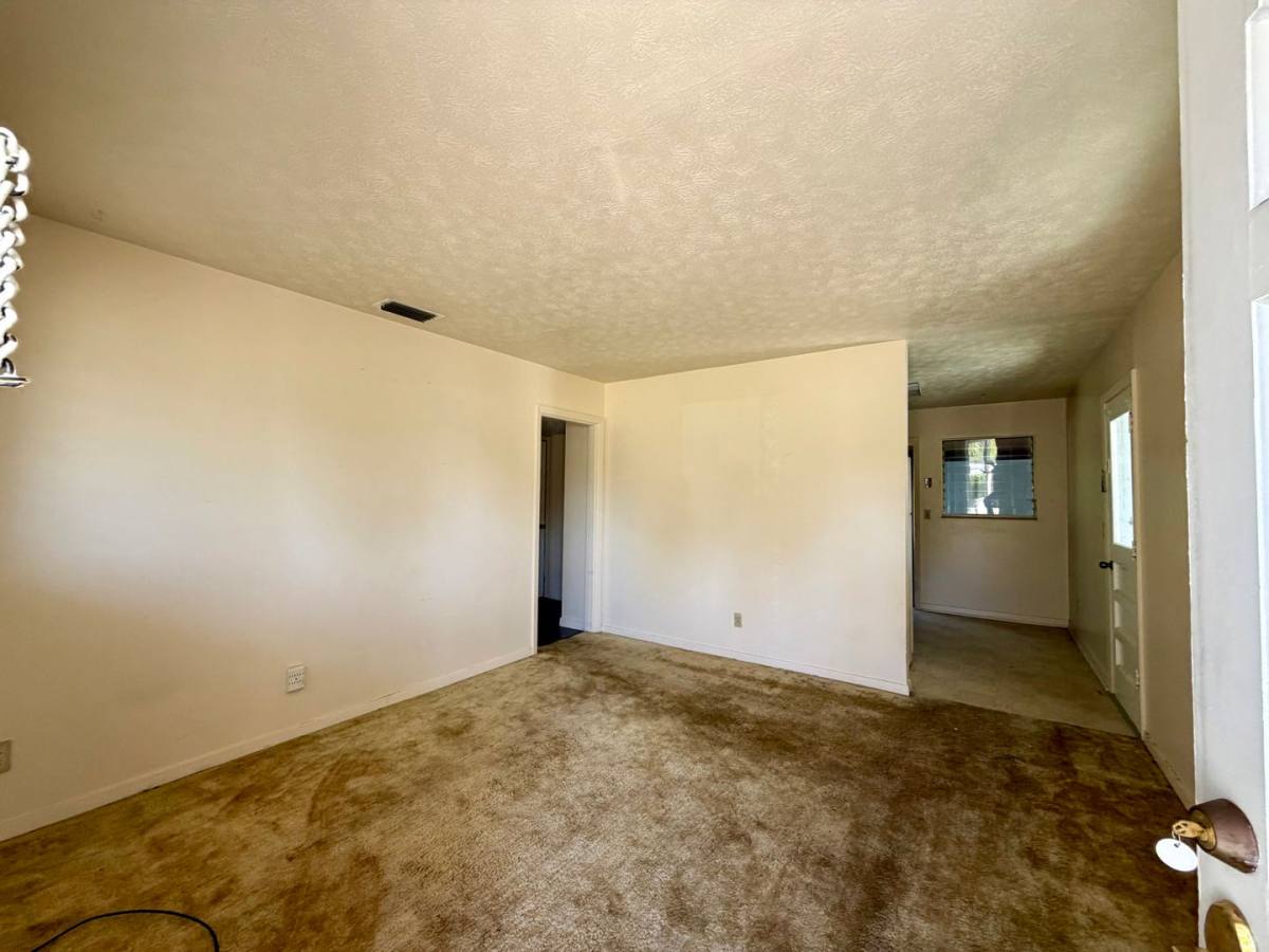 House for rent at 2224 Edgewood Dr, Panama City, FL 32405