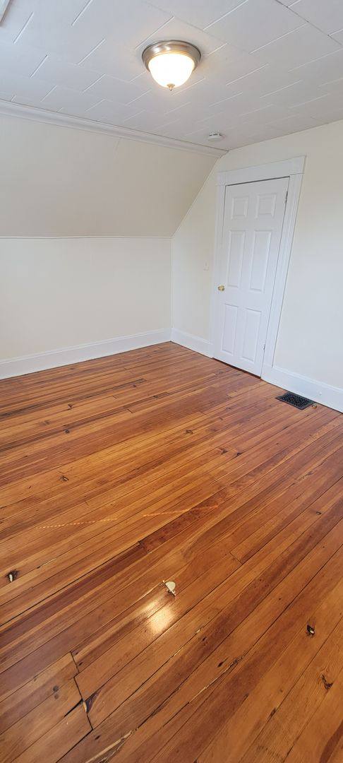 Apartment for rent at 20-22 Denton Circle, Springfield, MA 01104